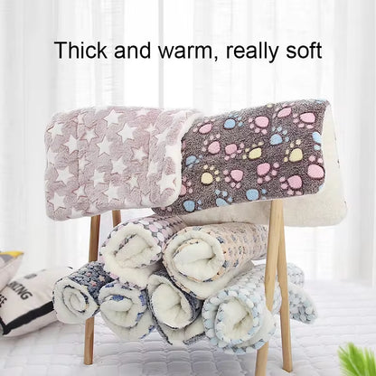 Flannel Pet Sleeping Mat Dog Bed Cat Litter Puppy Bed Dog Sofa Lovely Mattress Cushion for Small Large Dog Blanket for Winter